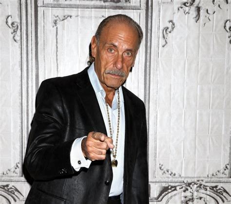 les gold tod|Les Gold breaks silence on death hoax after crazy。